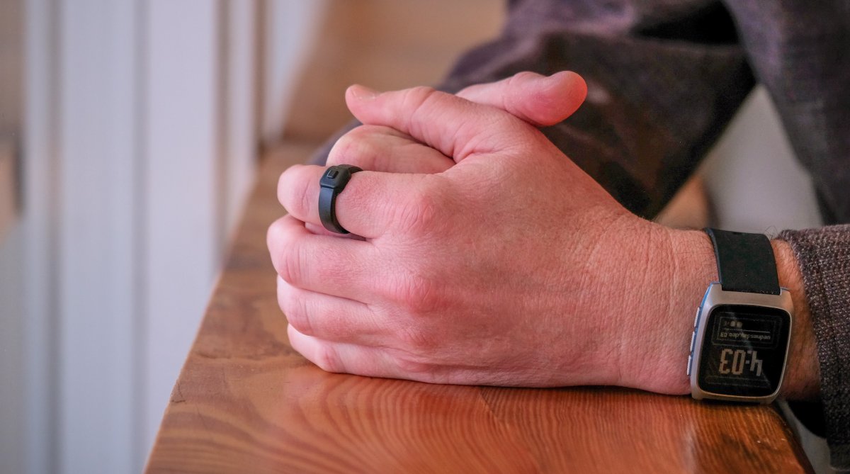 Ring der husker for dig: Pebble Index 01